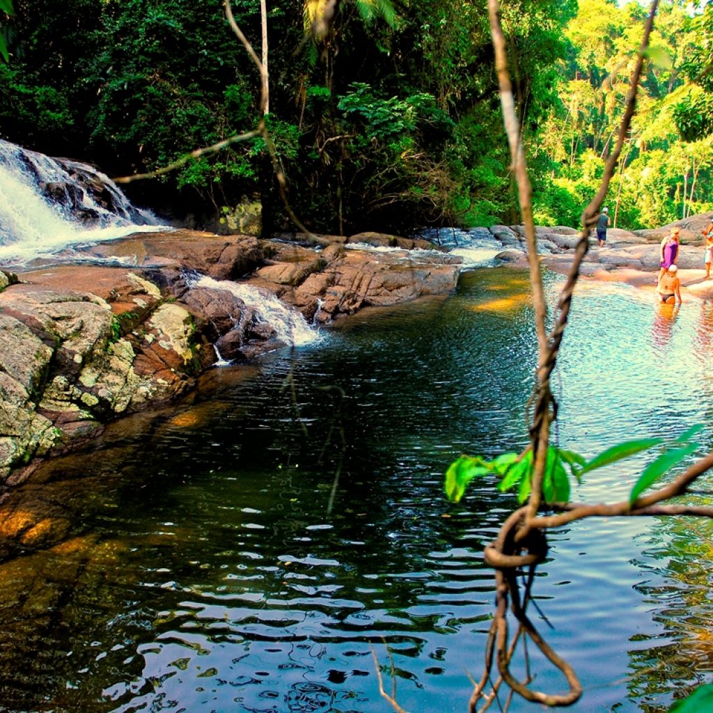 Conhe A As Cachoeiras De Paraty Fa A Um Passeio Inesquec Vel Paraty Booking